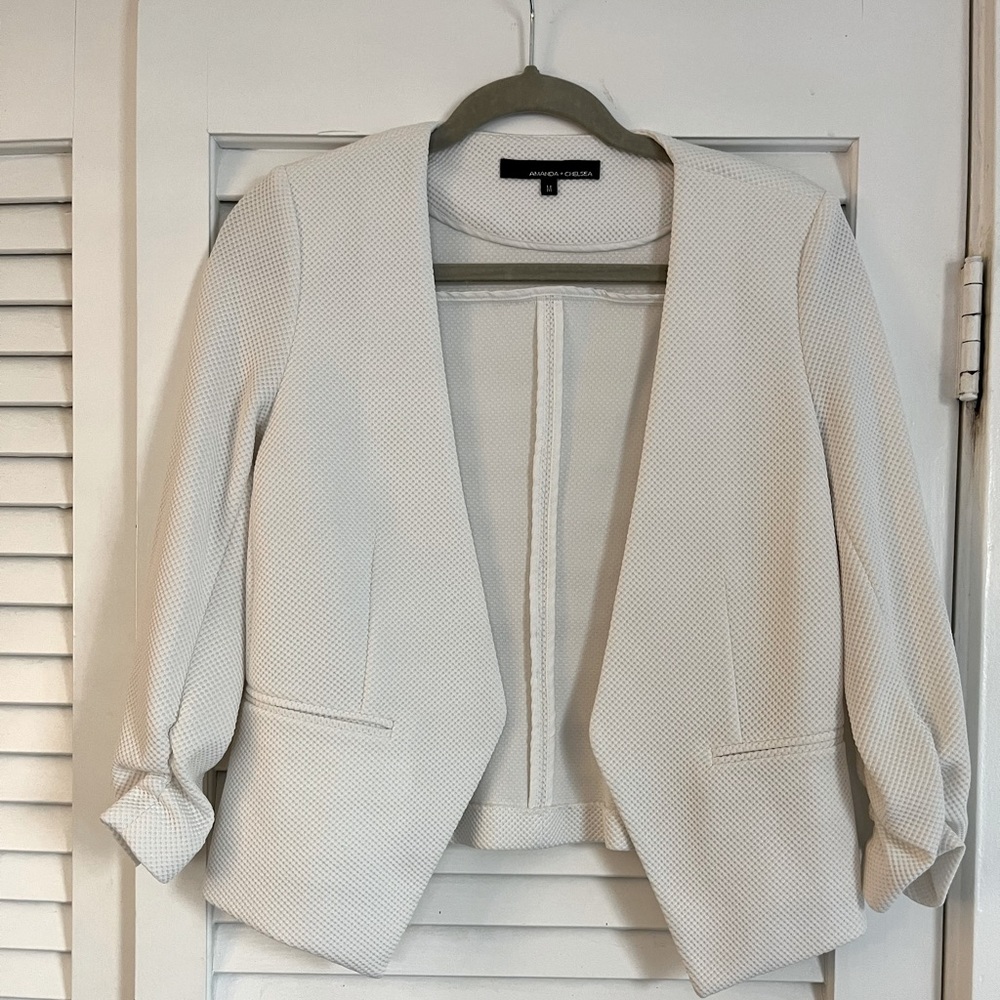 Amanda + Chelsea White Blazer